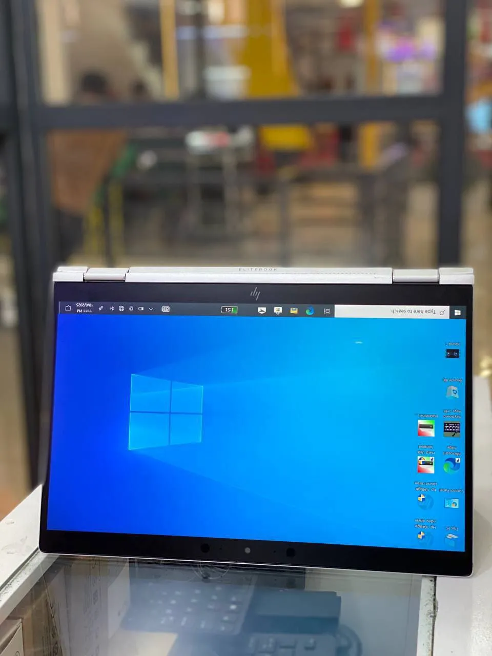 HP EliteBook 1040 G6 Laptop – photo 4