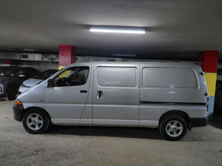 Toyota Hiace 2005 Diesel Manual – photo 6