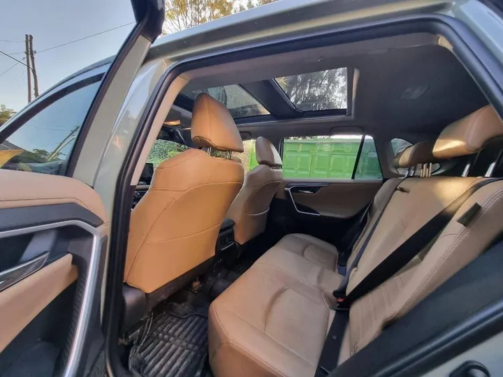 Toyota Rav4 2021 AWD – photo 8