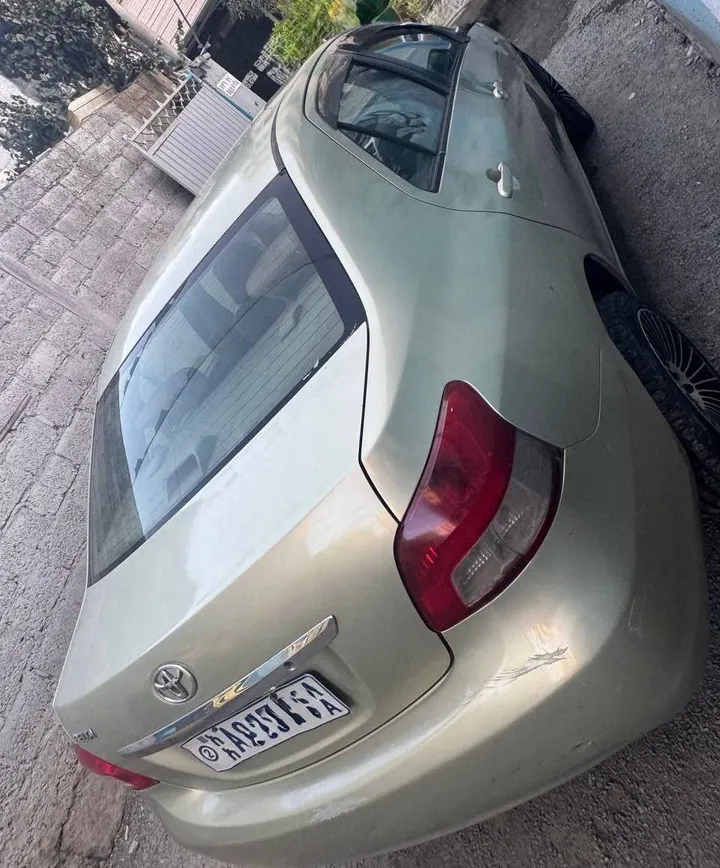 Toyota Yaris Belta 2006 – photo 4