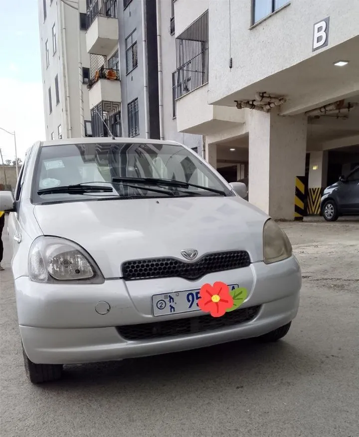 Toyota Vitz 2000 Automatic Code 2 – photo 3