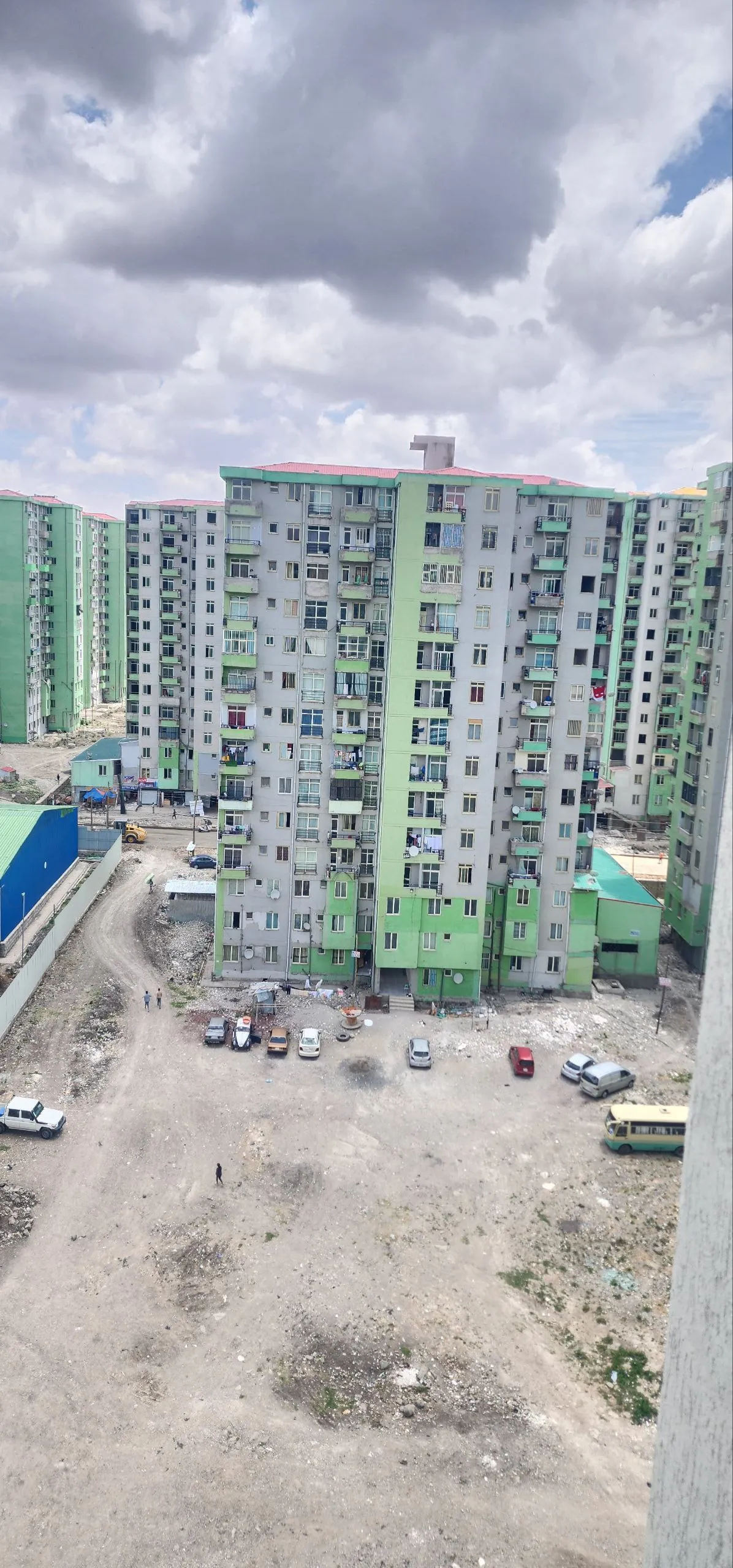 2 Bedroom 40/60 Condo 76 Sqm – photo 3