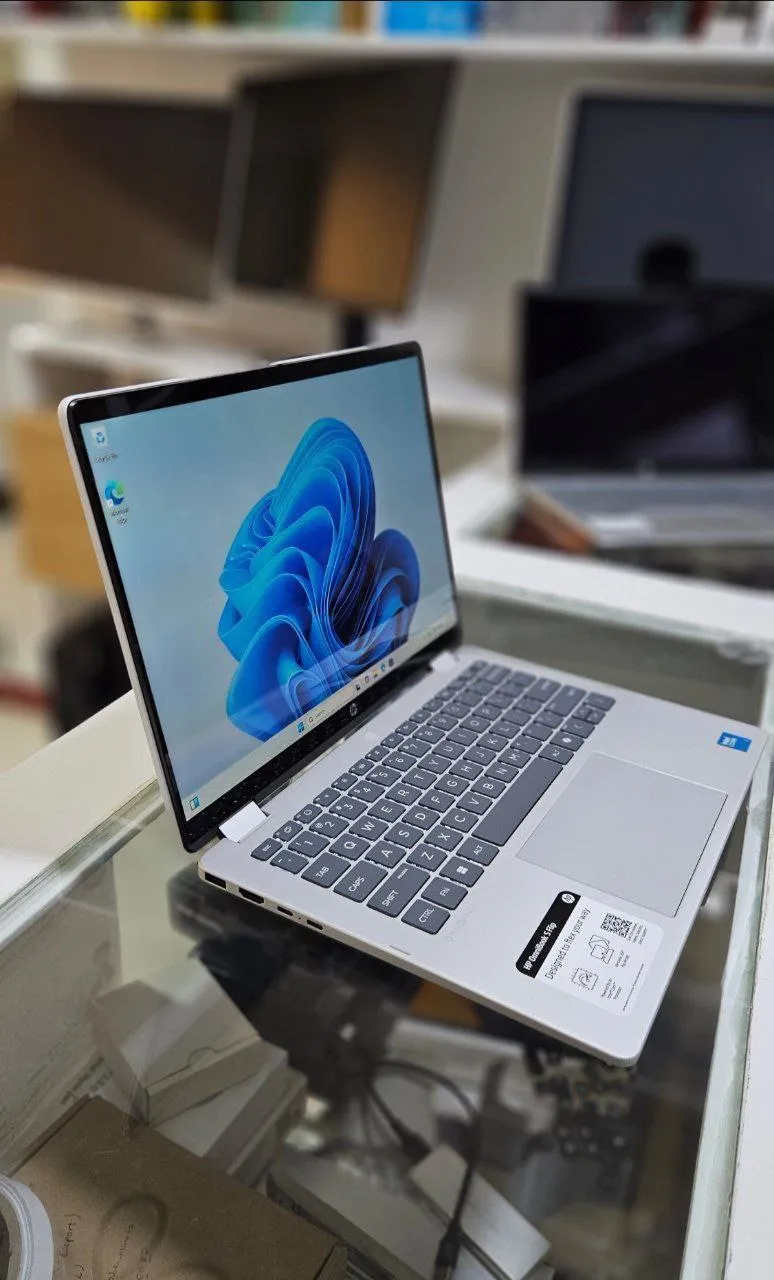 HP Omnibook Core 7 Touch Laptop – photo 4
