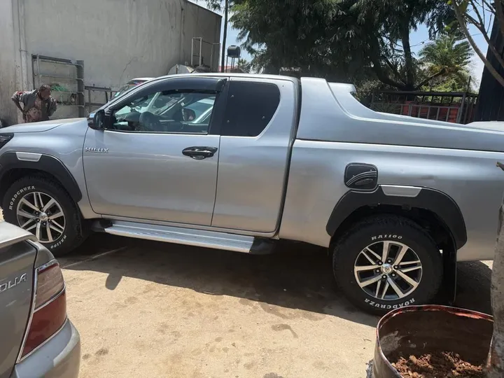 2019 Toyota Hilux Revo Pickup – photo 5