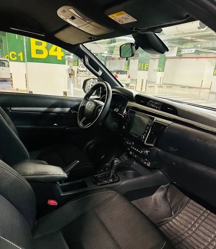 Toyota Hilux Invincible 2021 – photo 10