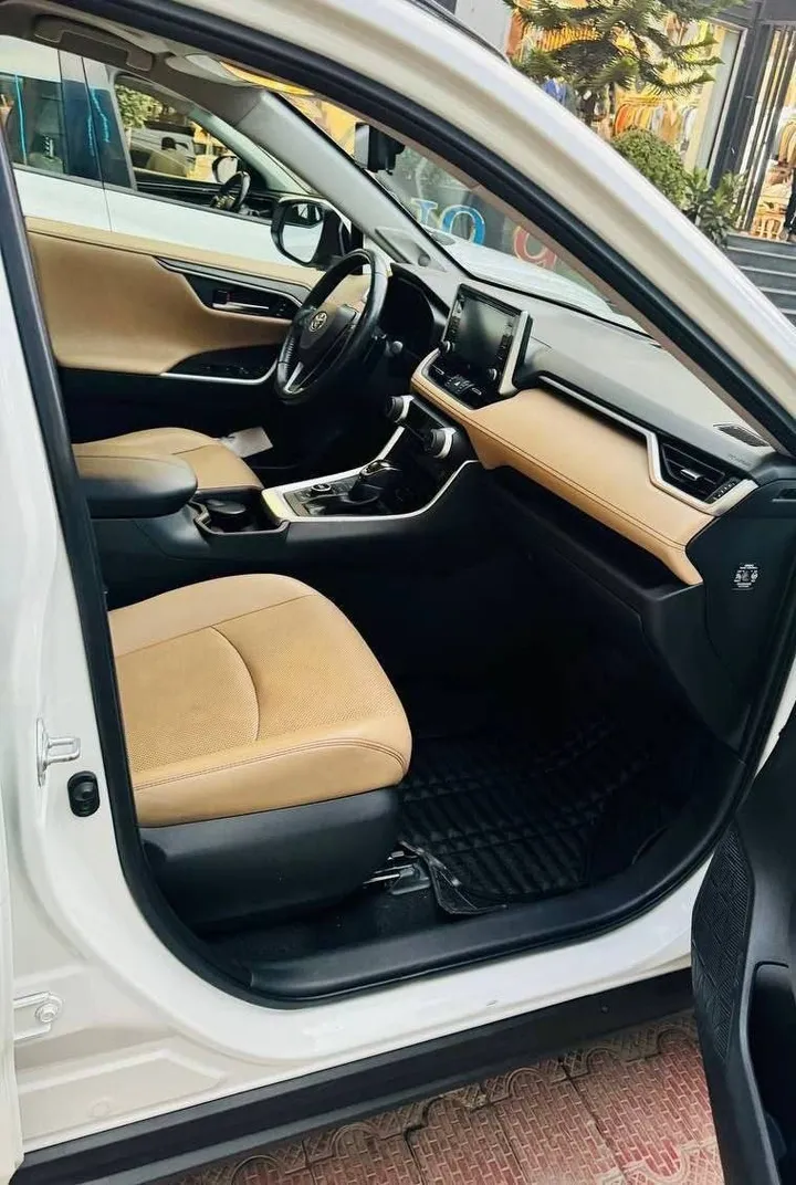 Toyota RAV4 2020 Automatic – photo 3