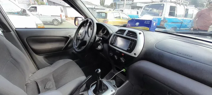 Toyota Rav4 2001 Manual – photo 5