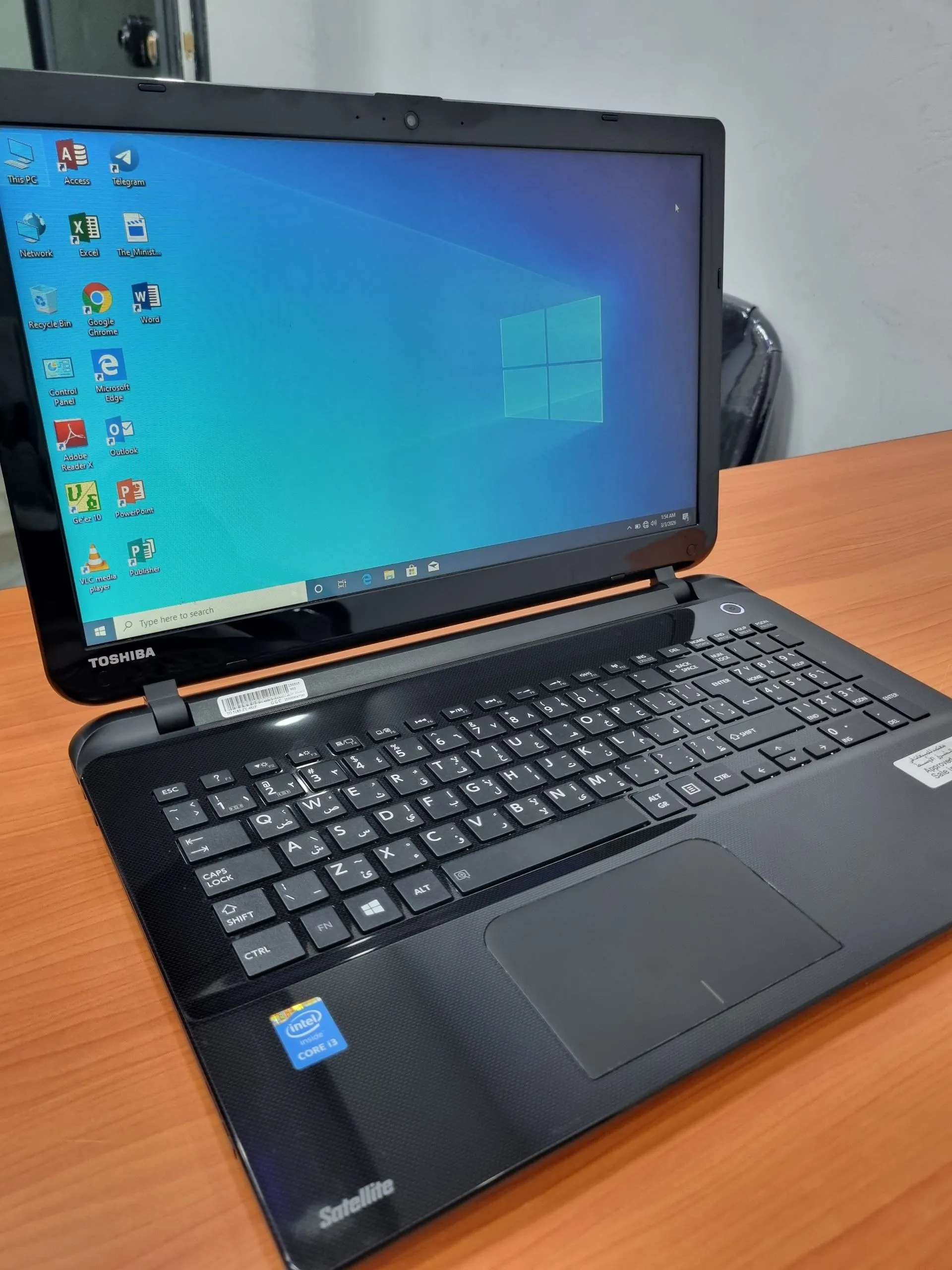 Toshiba Satellite i3 4GB 500GB Laptop – photo 5