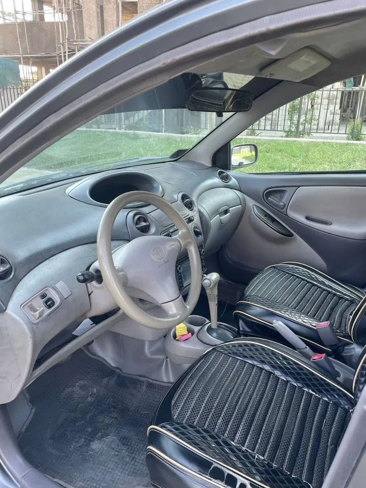 Toyota Platz 2001 Automatic – photo 3