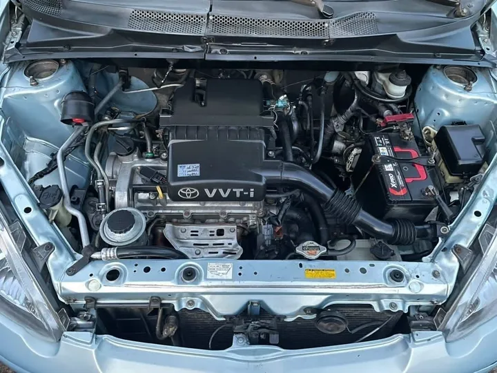 Toyota Vitz 2004 Automatic – photo 4