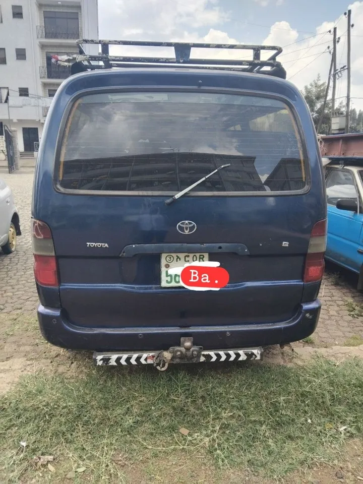 Toyota Traveler 2007 Manual Van – photo 4
