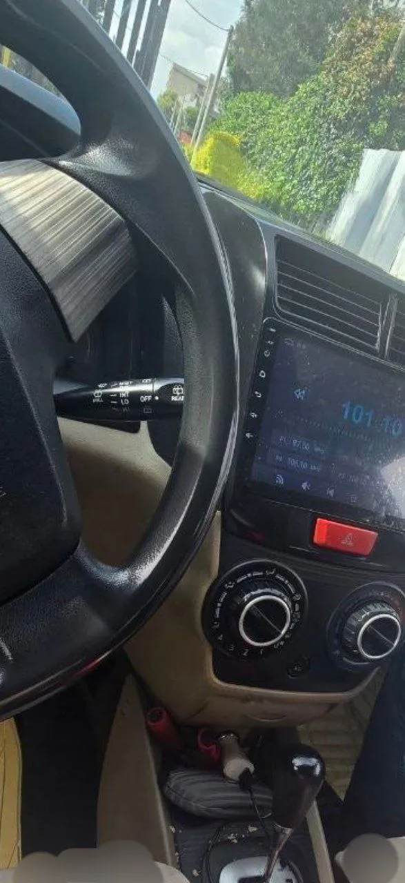 Toyota Avanza 2013 Automatic – photo 6