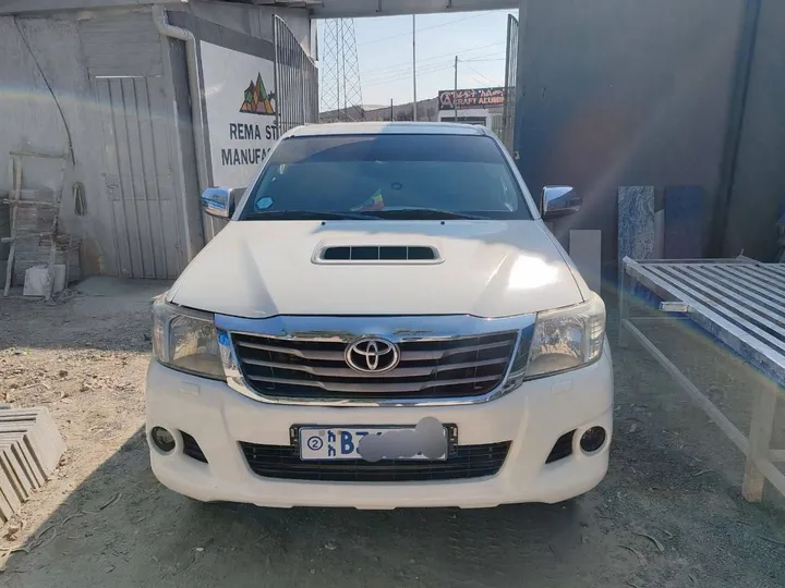 Toyota Hilux D4D 2013 – photo 3