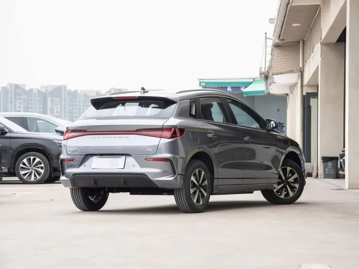 2025 BYD e2 Flying Hatchback – photo 3