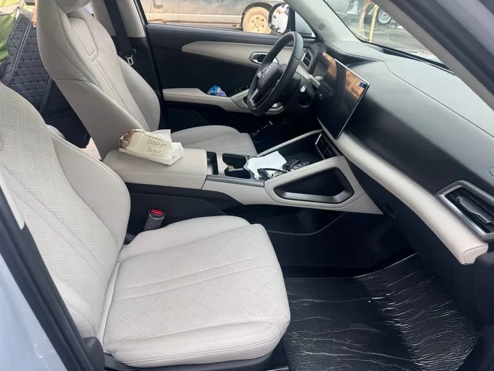 BYD Yuan Up Smart 2025 – photo 4