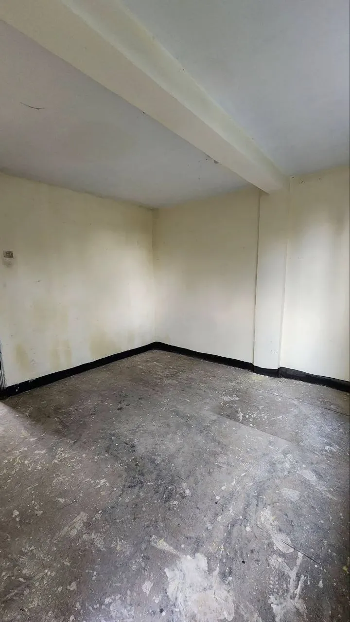 2-Bedroom Condominium in Summit – photo 8