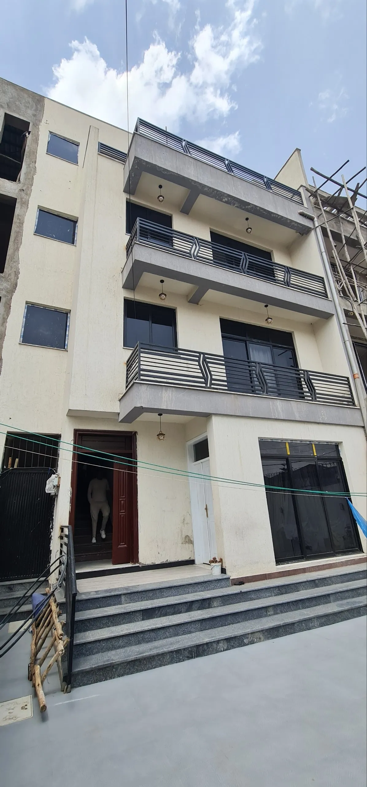 የሚሸጥ G+3 ቤት አያት – photo 3