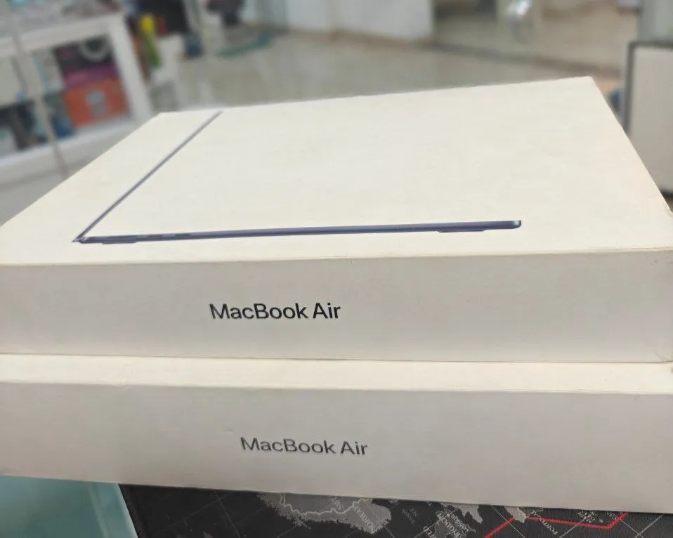 Brand New MacBook Air M4 2025 – photo 3