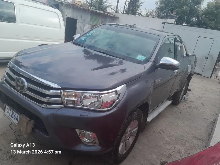 2019 Toyota Hilux Revo – photo 9