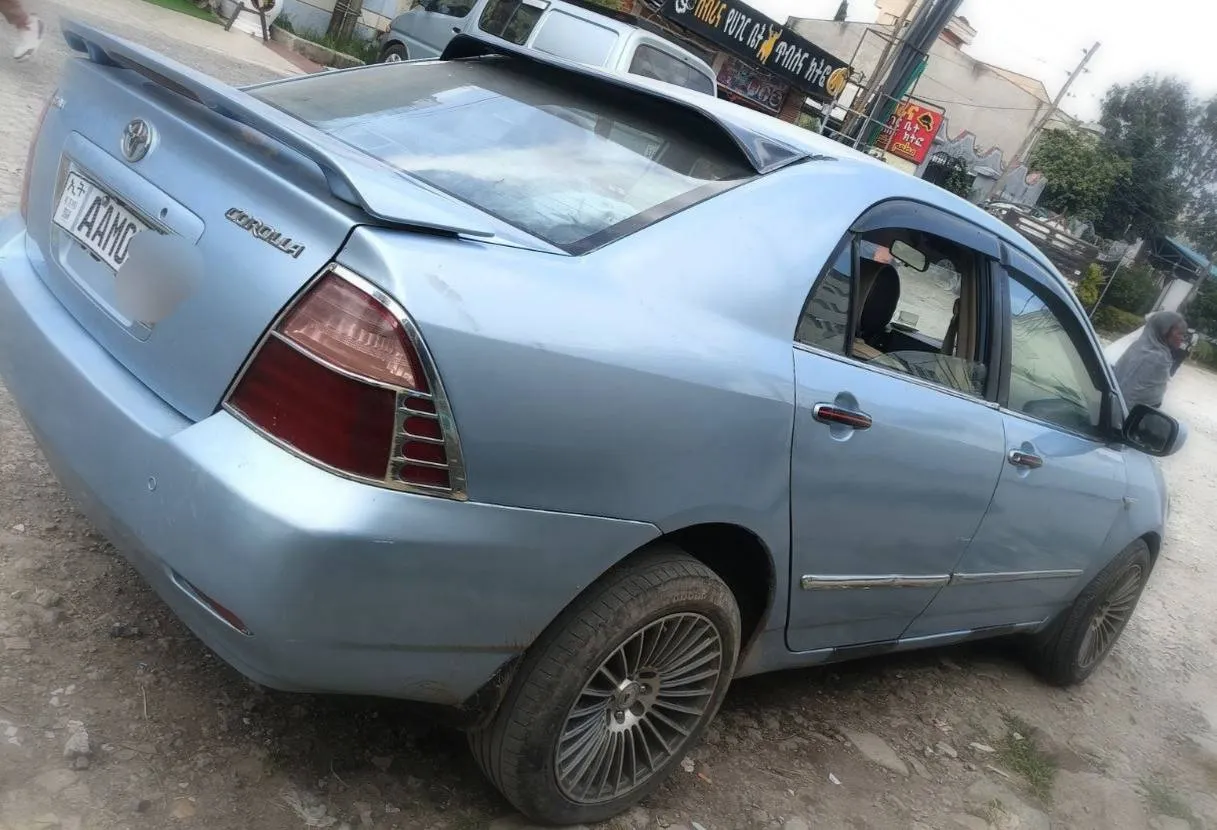 Toyota Corolla 2006 Automatic Sedan – photo 3