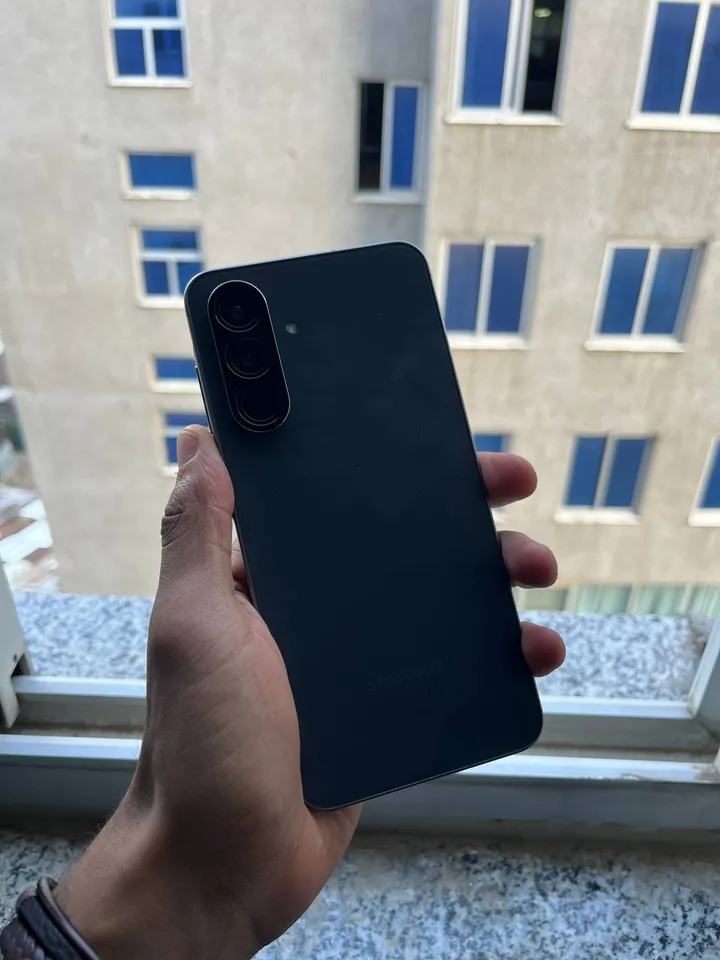 Samsung Galaxy A56 5G 256GB – photo 3