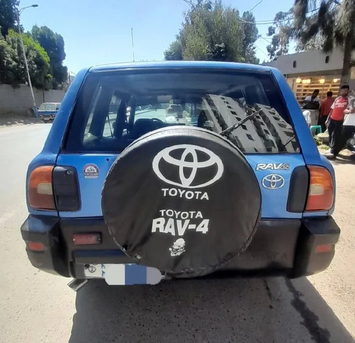 Toyota RAV4 1995 Manual – photo 4