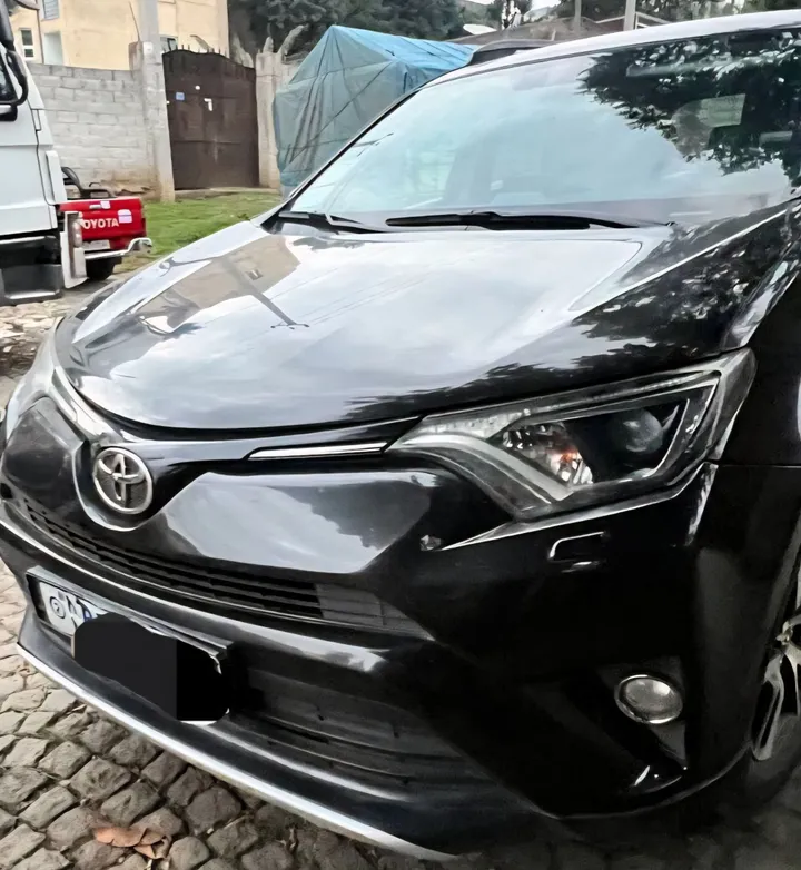 Toyota Rav4 2017 Automatic AWD – photo 5