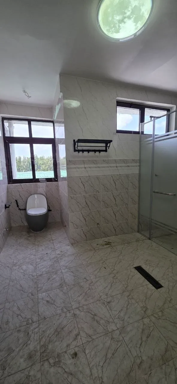 Modern G+3 Villa in Summit – photo 4