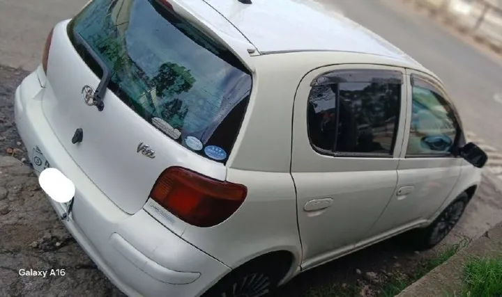 Toyota Vitz 2004 Automatic – photo 5