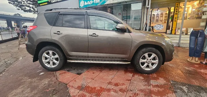 Toyota Rav4 2012 2.0L – photo 3