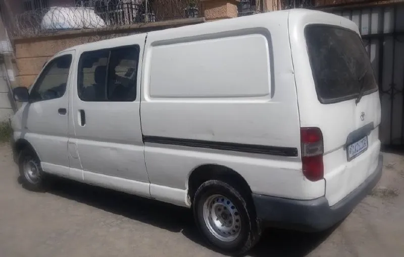 Toyota Hiace Dolphin D4D 2005 – photo 3