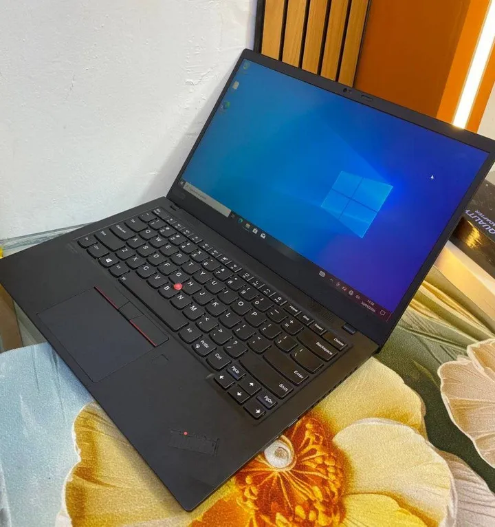 Lenovo ThinkPad X1 Carbon Gen 8 – photo 3