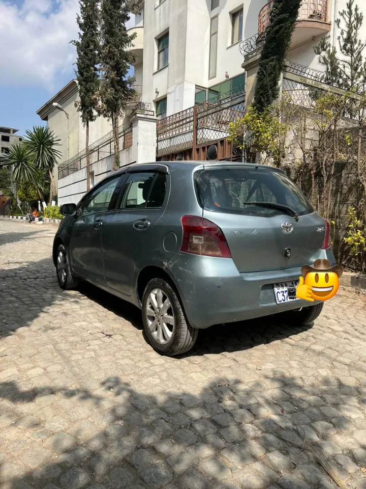 Toyota Yaris Compact 2008 Manual – photo 5
