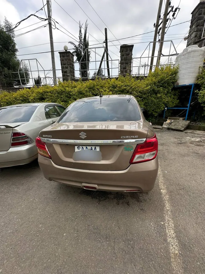 Suzuki Dzire 2021 Automatic – photo 3