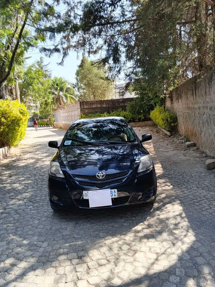 Toyota Yaris Sedan 2007 – photo 3