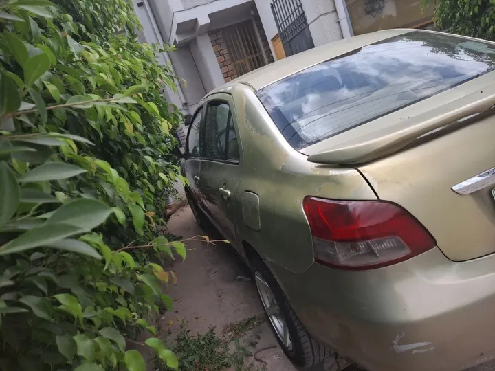 Toyota Sedan 1300cc Automatic 2007 – photo 4
