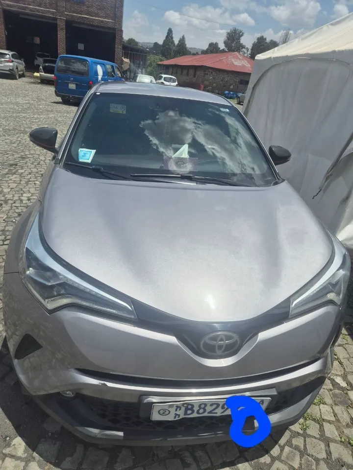 2020 Toyota C-HR – photo 4