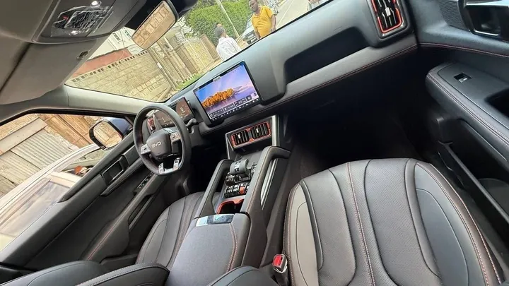 2025 BYD Shark 6 DMO Pickup – photo 4