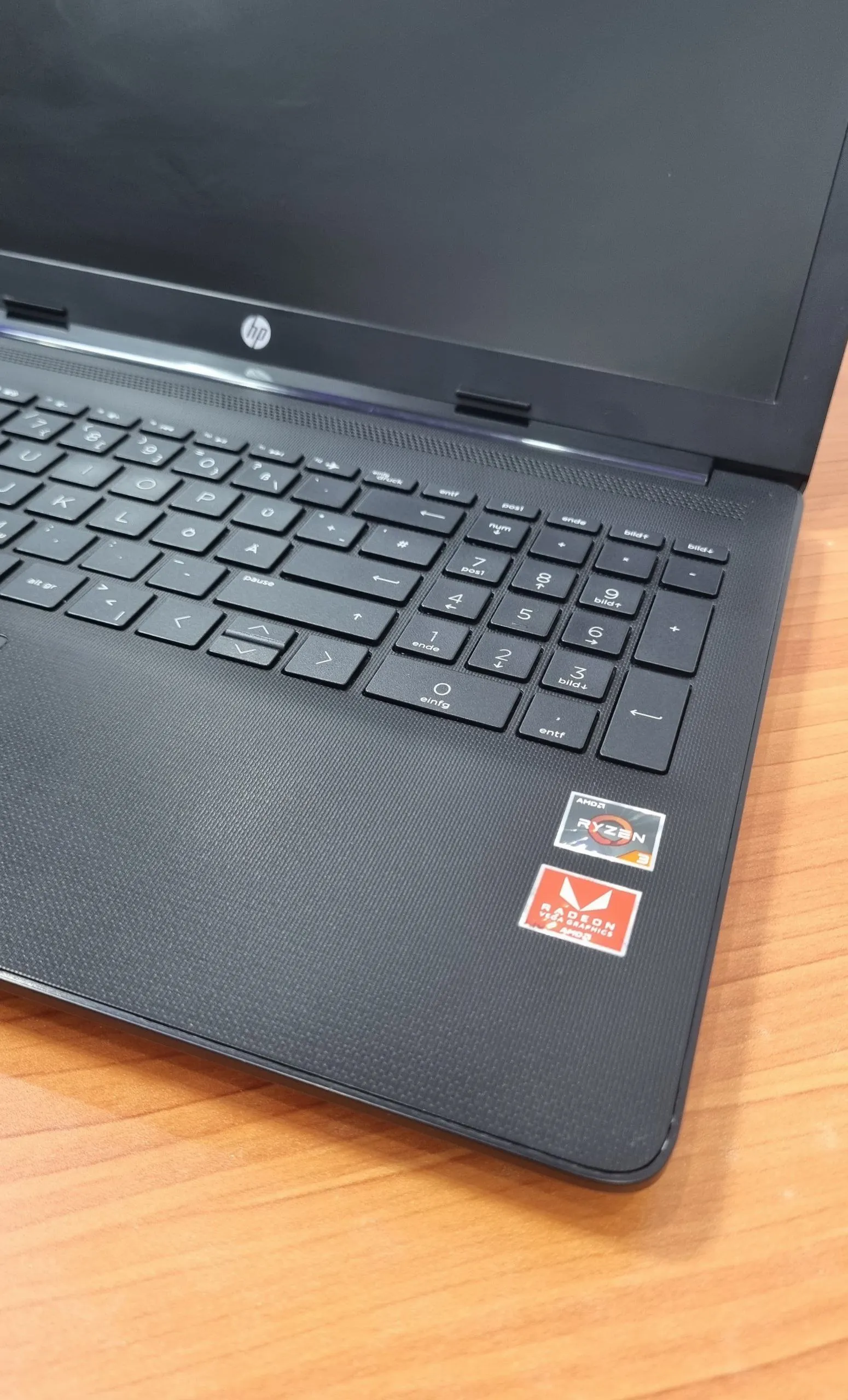 HP Notebook Laptop Ryzen 3 8GB – photo 3