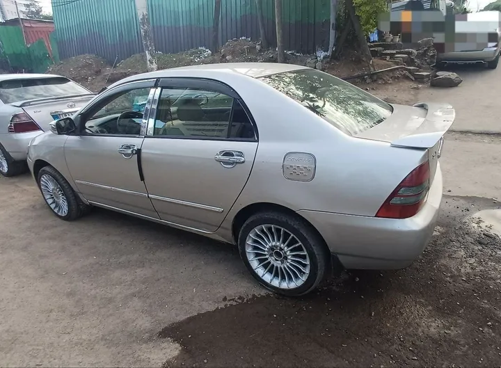 Toyota Corolla 2003 Automatic – photo 3