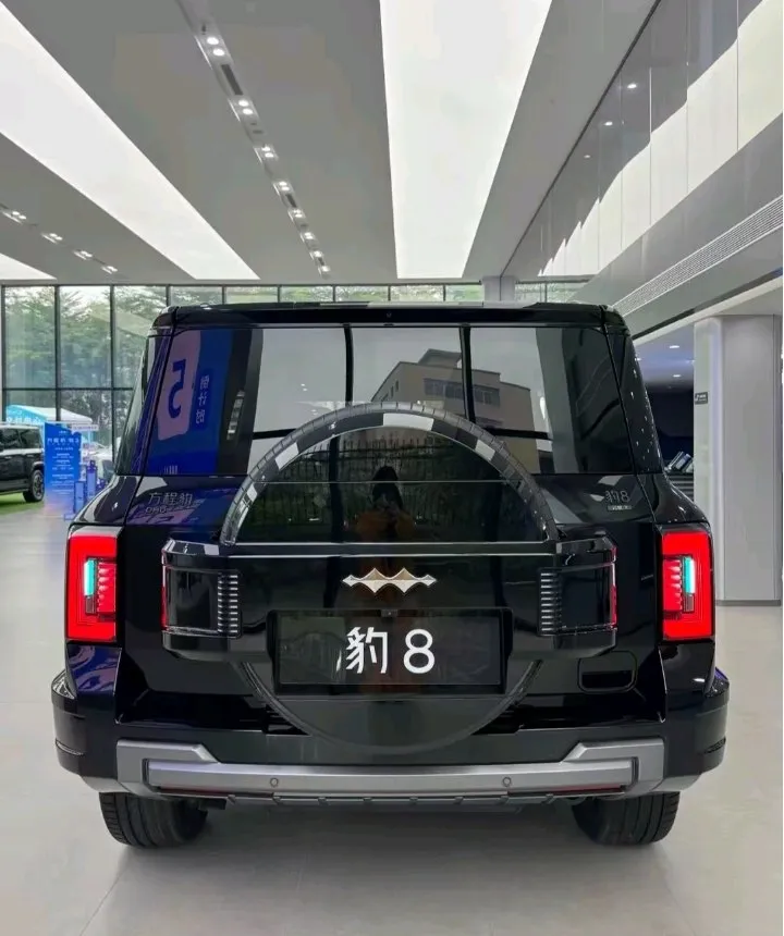 BYD Leopard 8 2026 – photo 5