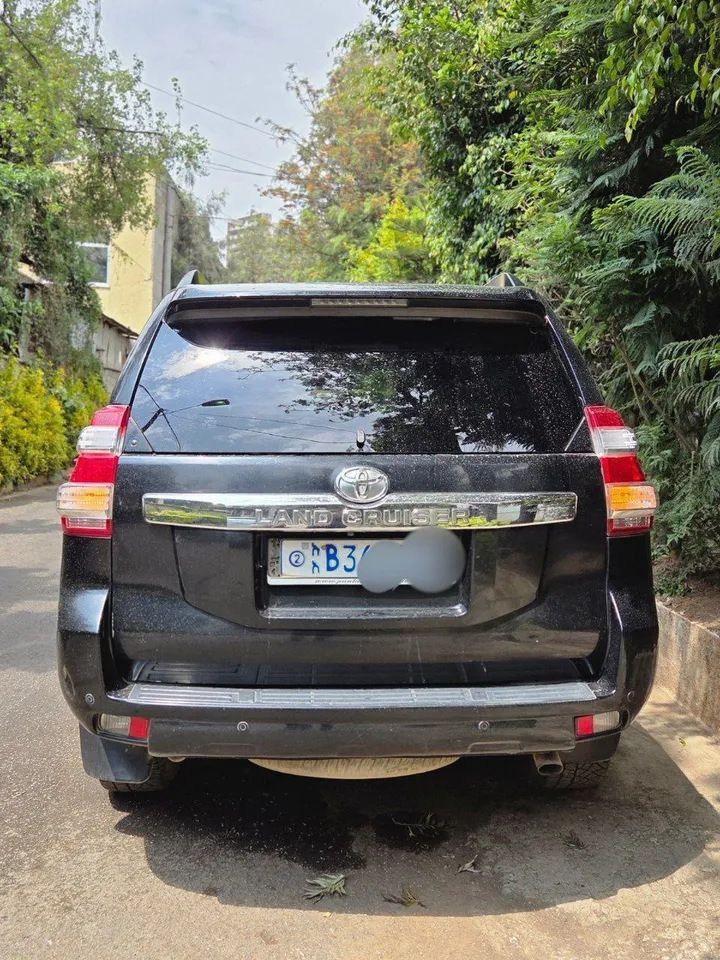 Toyota Landcruiser Prado 2015 – photo 7