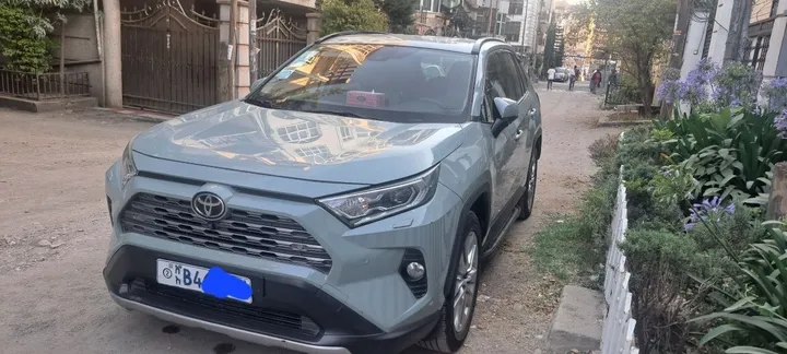 Toyota RAV4 2019 2.0L Automatic – photo 3
