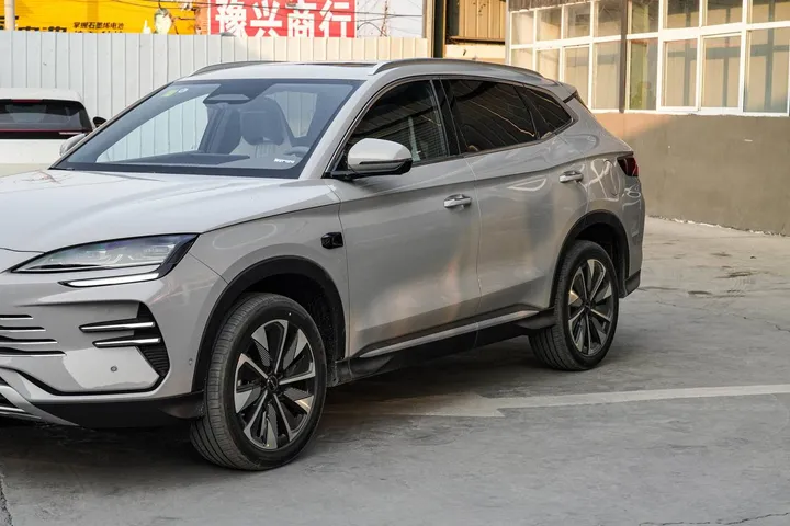 BYD Song Plus DM-i 2025 – photo 4