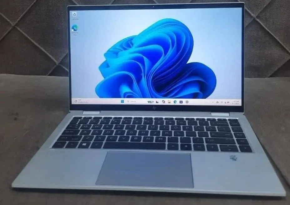 HP EliteBook X360 1040 G7 – photo 3