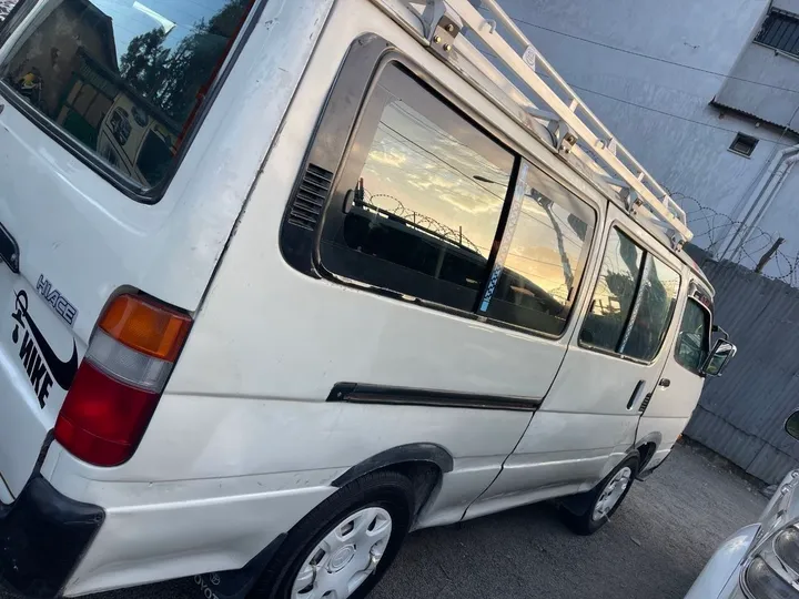 Toyota 5L Minibus 2003 Diesel Manual – photo 4