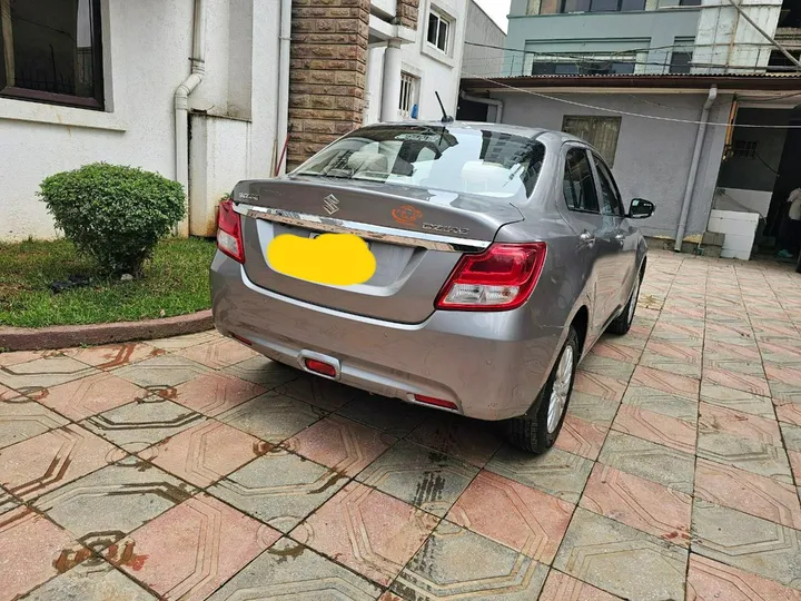 Suzuki Dzire 2022 Automatic – photo 4