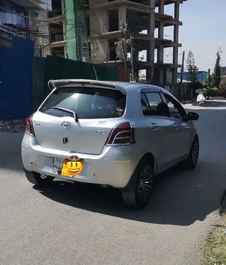 Toyota Yaris Compact 2008 Automatic – photo 5