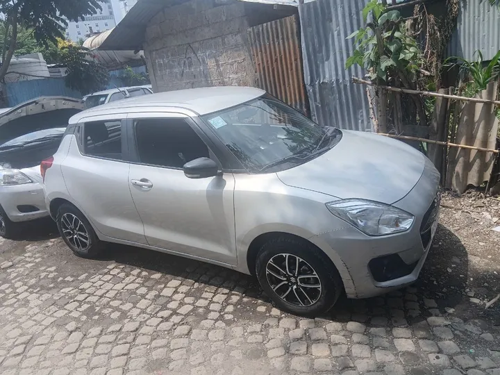 Suzuki Swift 2022 40000 km – photo 5