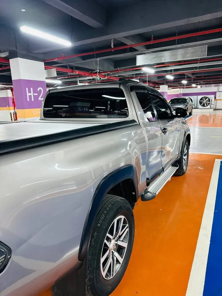 Toyota Hilux Revo Extra-Cab 2020 – photo 5